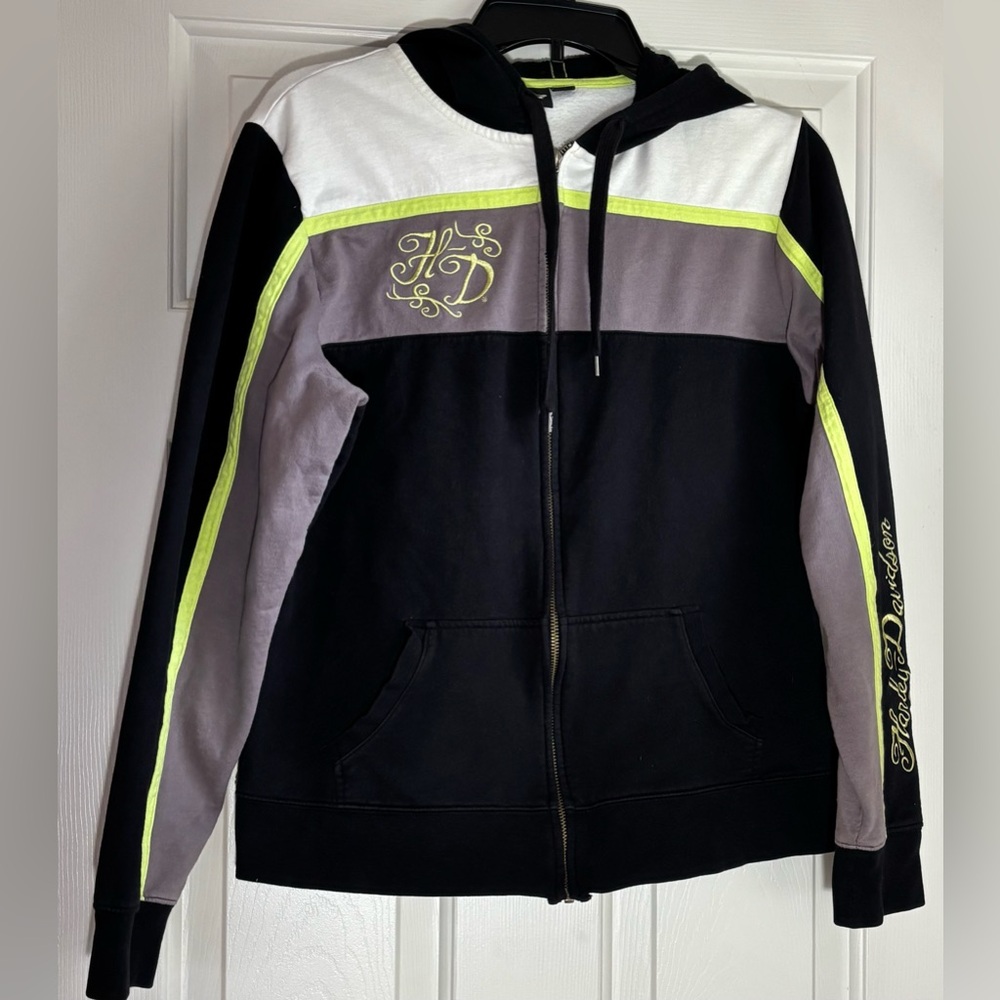 Harley Davidson woman’s zip hoodie size XL.